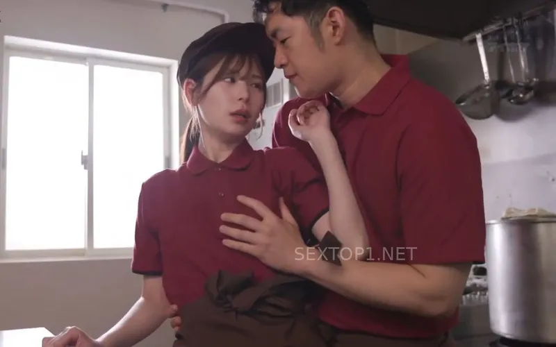 đi làm thêm ở quán rượu phụ ông xã thu nhập, bà xã phải lòng cậu học sinh trẻ